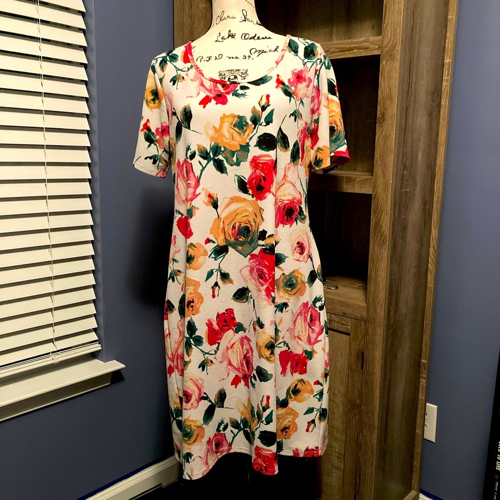 Honey and Lace 3XL Auburn -floral